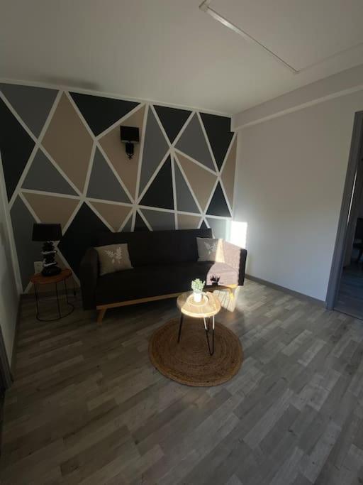 Gite Comme Chez Soi Ducey Les Cheris Bagian luar foto