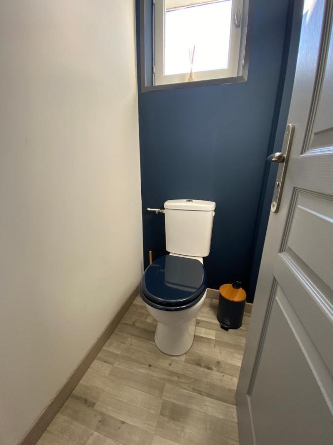 Gite Comme Chez Soi Ducey Les Cheris Bagian luar foto